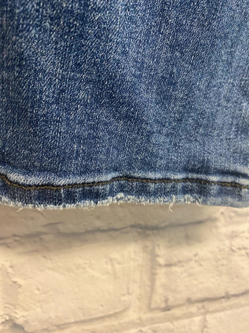 Judy Blue High Waist Cropped Jeans with Braided Side Trim Size 31 - Picture 5 of 13